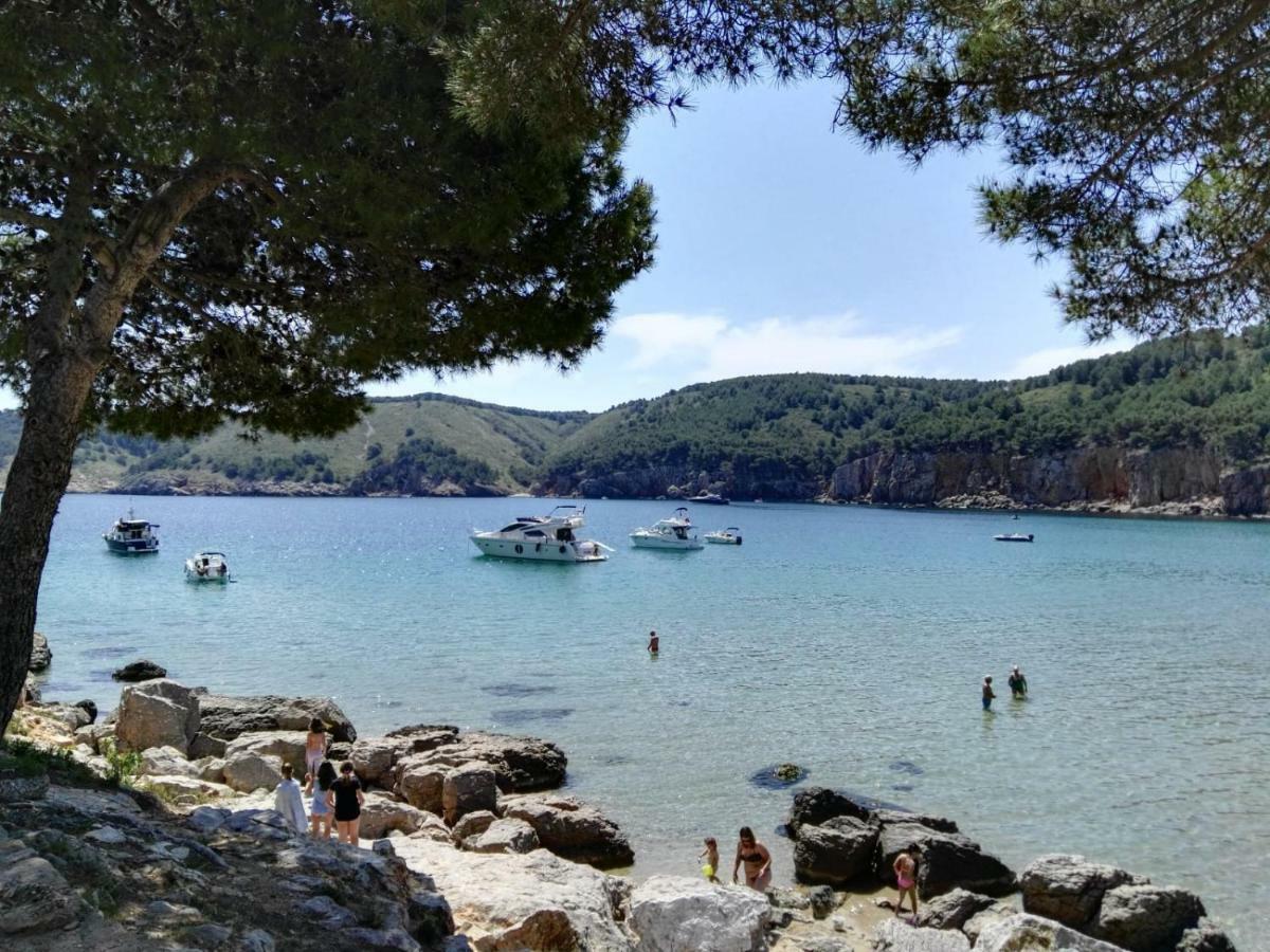 Apartament Magnifiques Vistes- Port De Rei L' Escala Exteriör bild